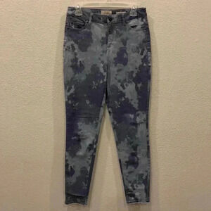 LOGO by Lori Goldstein High Rise Cloud Print Skinny Jeans